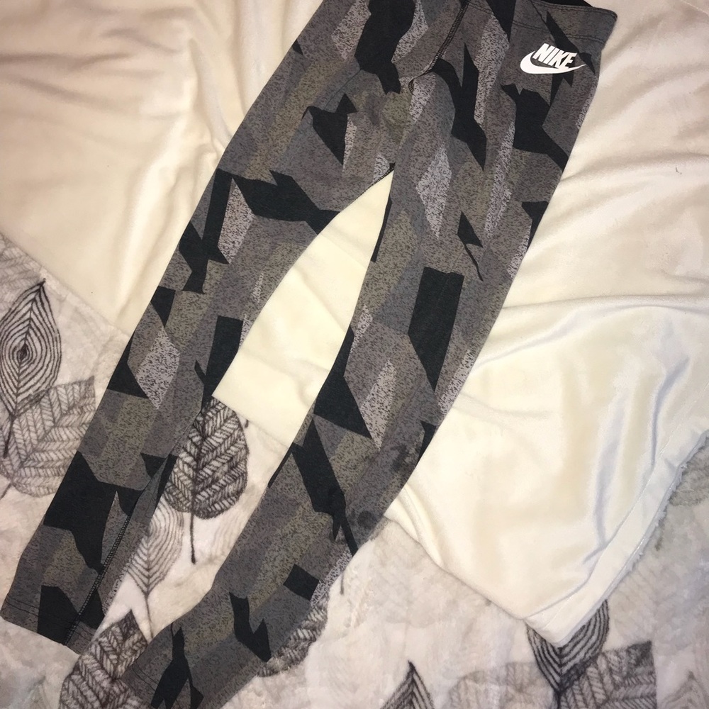 Nike leggings